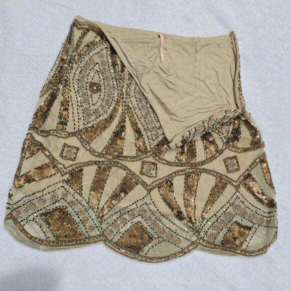 Free People Daydreaming Embellished Mini Skirt With Gold Sequins & Scalloped Hem - Picture 5 of 13